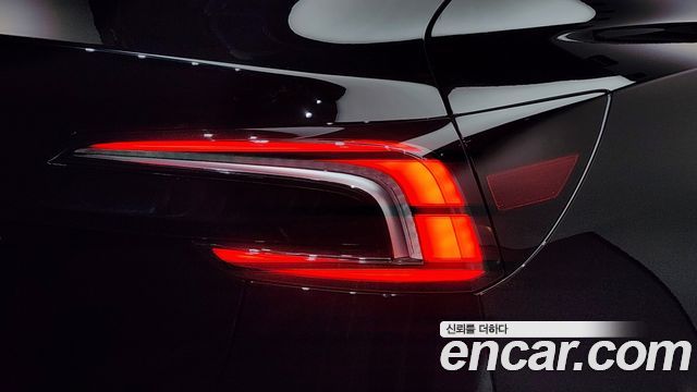Tesla Model 3 2024 — photo 9