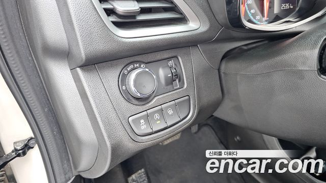 Chevrolet Korea Spark 2019 — photo 21