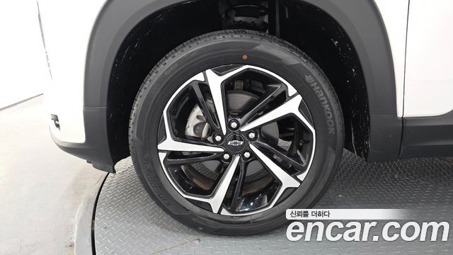 Chevrolet Korea Trailblazer 2021 — photo 5