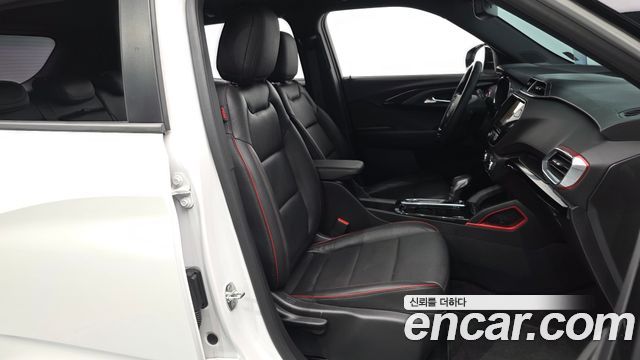 Chevrolet Korea Trailblazer 2021 — photo 17