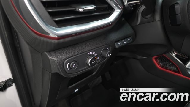 Chevrolet Korea Trailblazer 2021 — photo 28