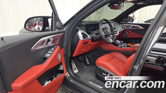 BMW XM 2025 — photo 13