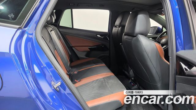 Volkswagen ID.4 2022 — photo 17