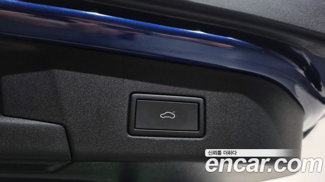 Volkswagen ID.4 2022 — photo 23