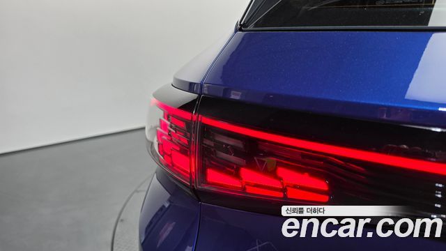 Volkswagen ID.4 2022 — photo 9