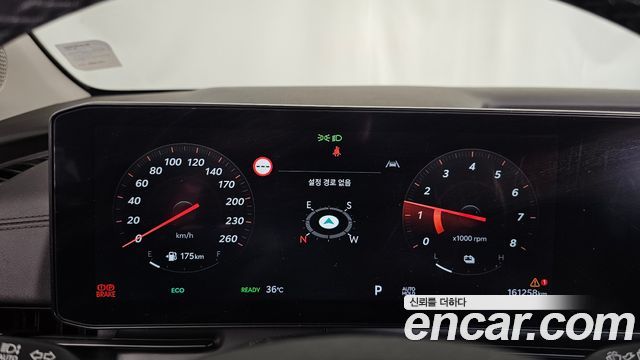 Kia Canival 2024 — photo 11