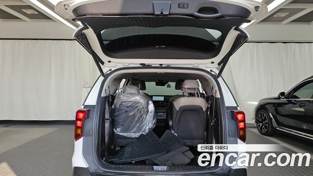 Kia Canival 2024 — photo 26