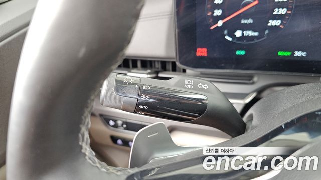 Kia Canival 2024 — photo 28