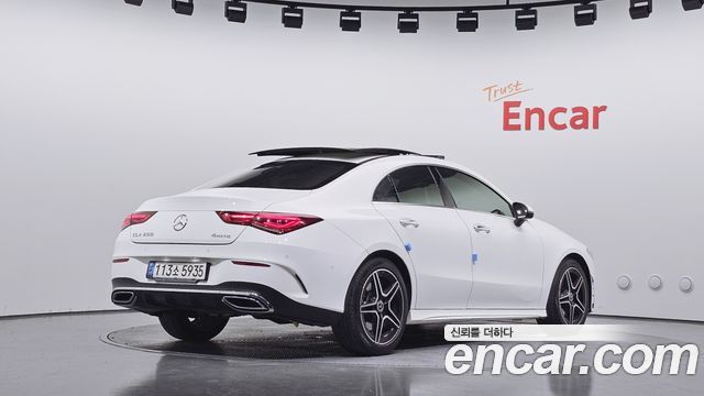 Mercedes-Benz CLA-Class 2021 — photo 2
