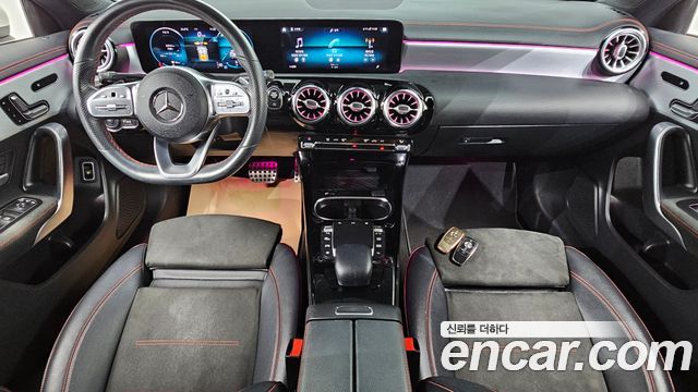 Mercedes-Benz CLA-Class 2021 — photo 10