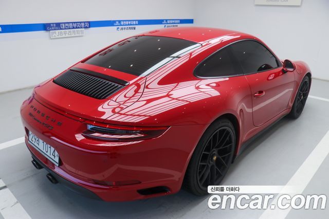 Porsche 911 2019 — photo 3