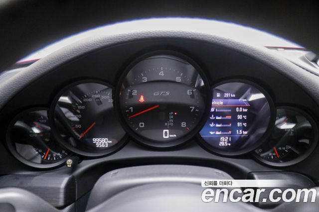 Porsche 911 2019 — photo 8