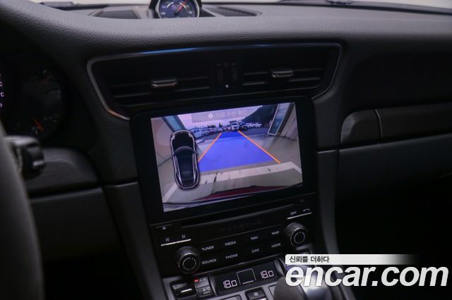 Porsche 911 2019 — photo 12