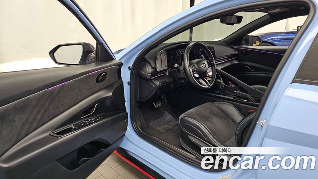 Hyundai AVANTE 2022 — photo 13