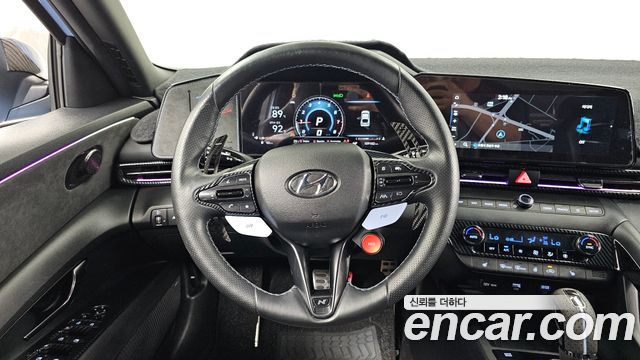 Hyundai AVANTE 2022 — photo 19