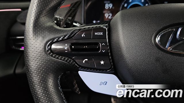Hyundai AVANTE 2022 — photo 16