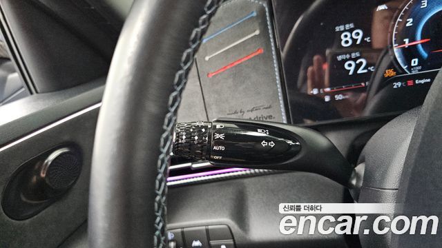 Hyundai AVANTE 2022 — photo 29