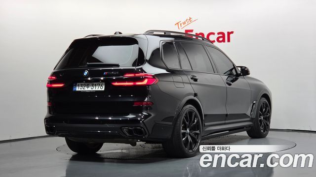 BMW X7 2024 — photo 2