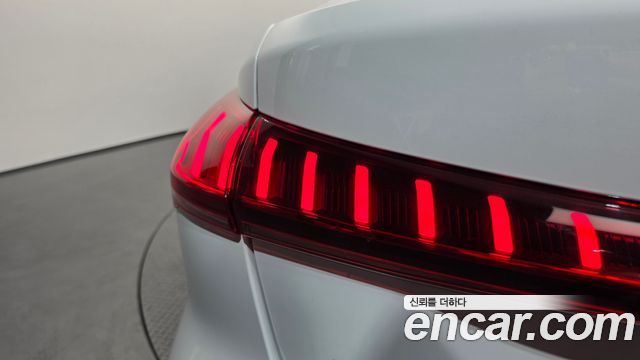 Audi A5 2025 — photo 9