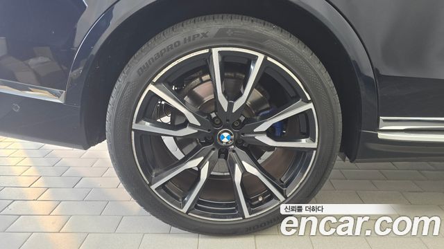 BMW X7 2020 — photo 5