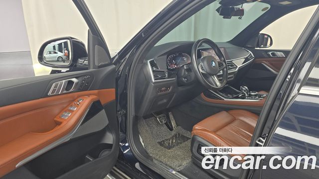 BMW X7 2020 — photo 10