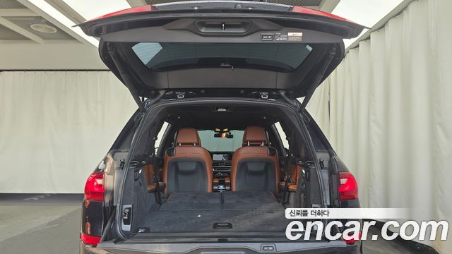 BMW X7 2020 — photo 20