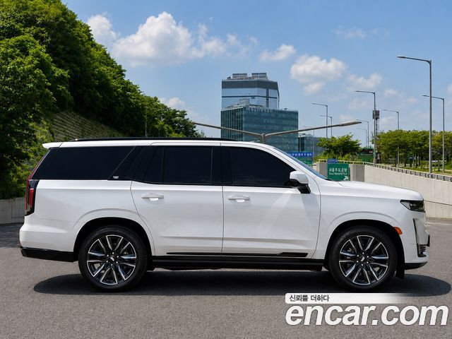 Cadillac Escalade 2023 — photo 6