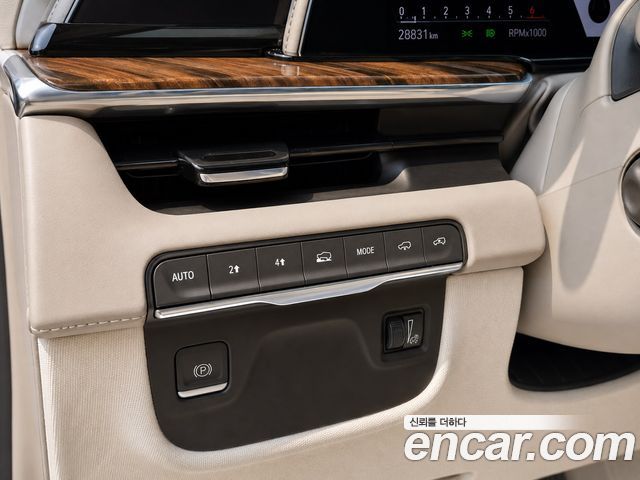 Cadillac Escalade 2023 — photo 14