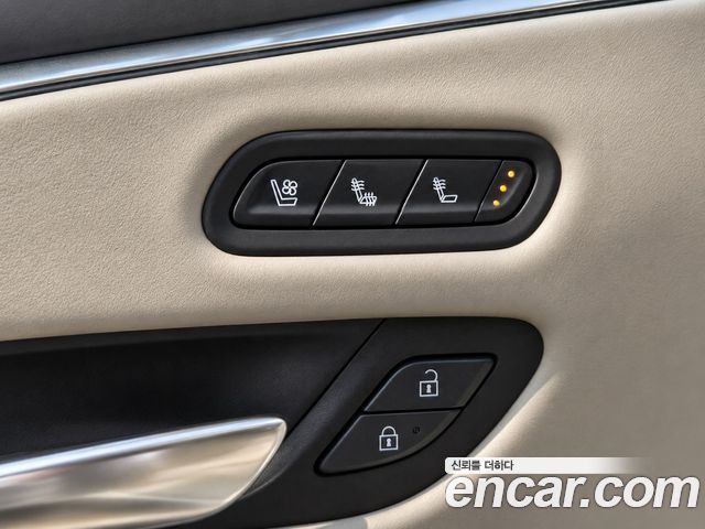 Cadillac Escalade 2023 — photo 15