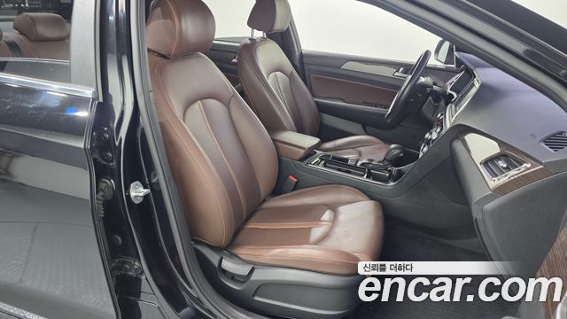 Hyundai Sonata 2018 — photo 17