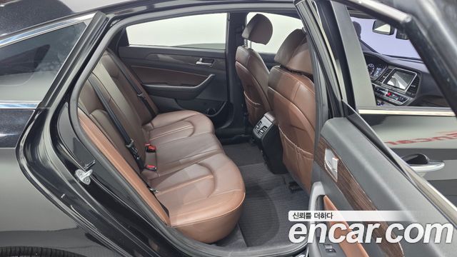 Hyundai Sonata 2018 — photo 18