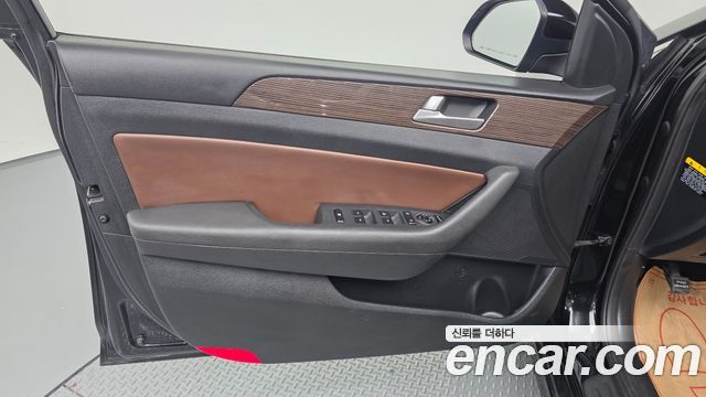 Hyundai Sonata 2018 — photo 14