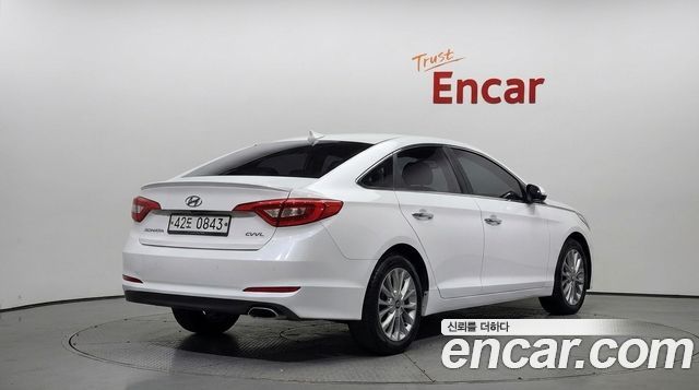 Hyundai Sonata 2016 — photo 2