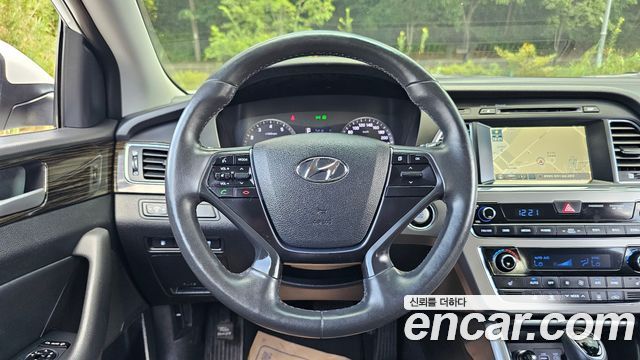 Hyundai Sonata 2016 — photo 20