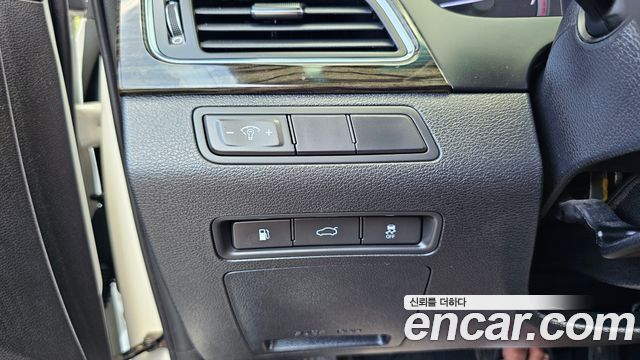 Hyundai Sonata 2016 — photo 26