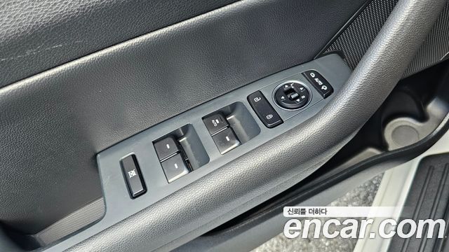 Hyundai Sonata 2016 — photo 28
