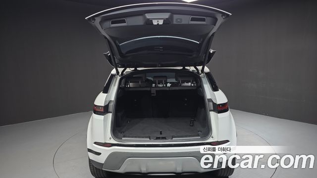 Land Rover Range Rover Evoque 2022 — photo 22