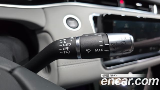 Land Rover Range Rover Evoque 2022 — photo 26
