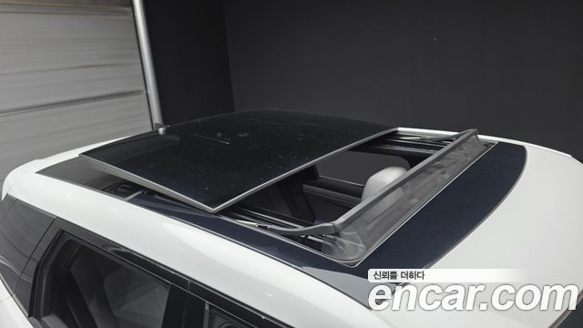 Land Rover Range Rover Evoque 2022 — photo 28