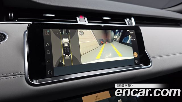 Land Rover Range Rover Evoque 2022 — photo 35