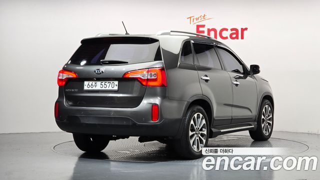 Kia Sorento 2013 — photo 2