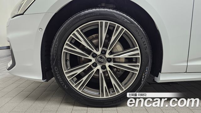 Audi A6 2021 — photo 5