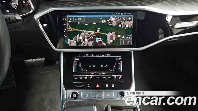 Audi A6 2021 — photo 15