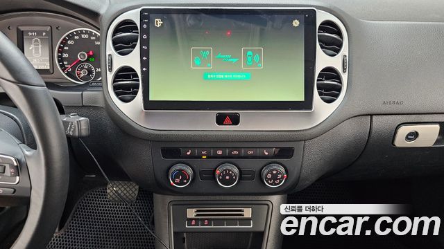 Volkswagen Tiguan 2016 — photo 14