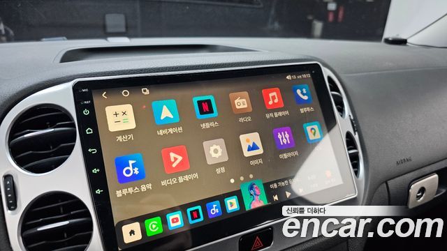 Volkswagen Tiguan 2016 — photo 16