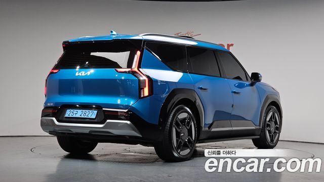 Kia EV9 2024 — photo 2