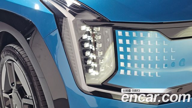Kia EV9 2024 — photo 8