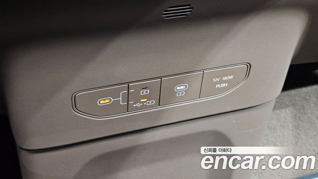 Kia EV9 2024 — photo 30