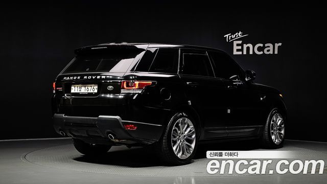 Land Rover Range Rover Sport 2015 — photo 2