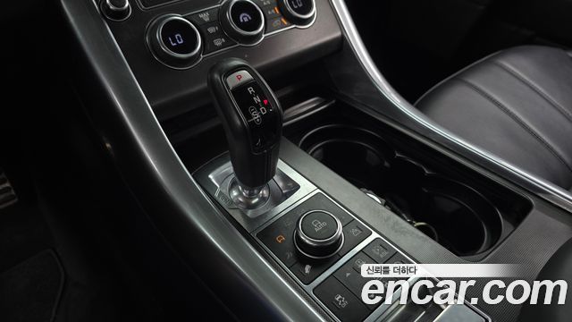 Land Rover Range Rover Sport 2015 — photo 9